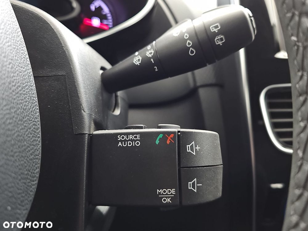 Renault Clio 0.9 Energy TCe Limited - 14