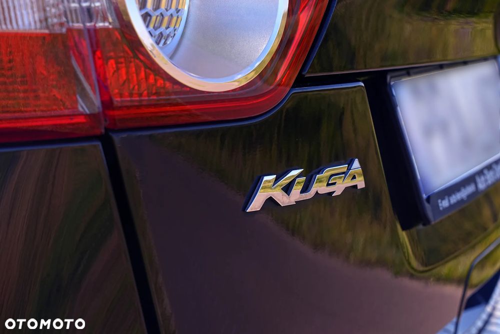 Ford Kuga 2.0 TDCi 4x4 Titanium - 23