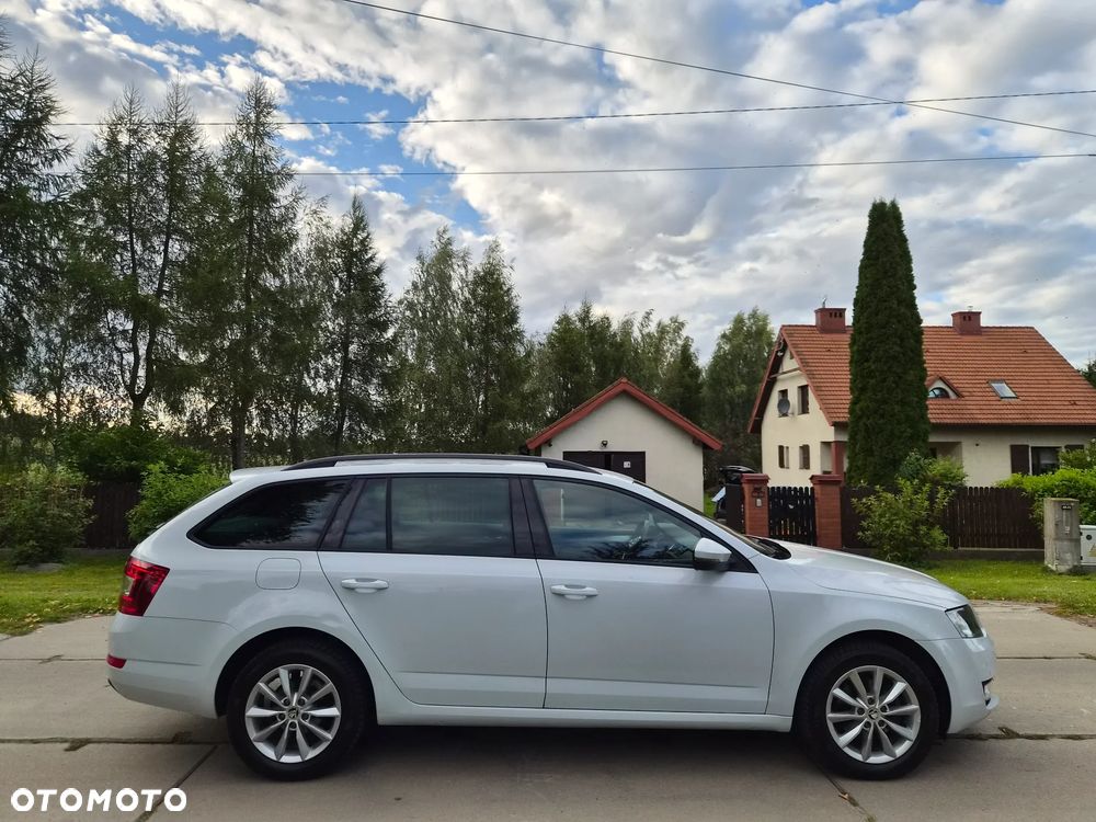 Skoda Octavia 1.4 TSI DSG Ambition - 8