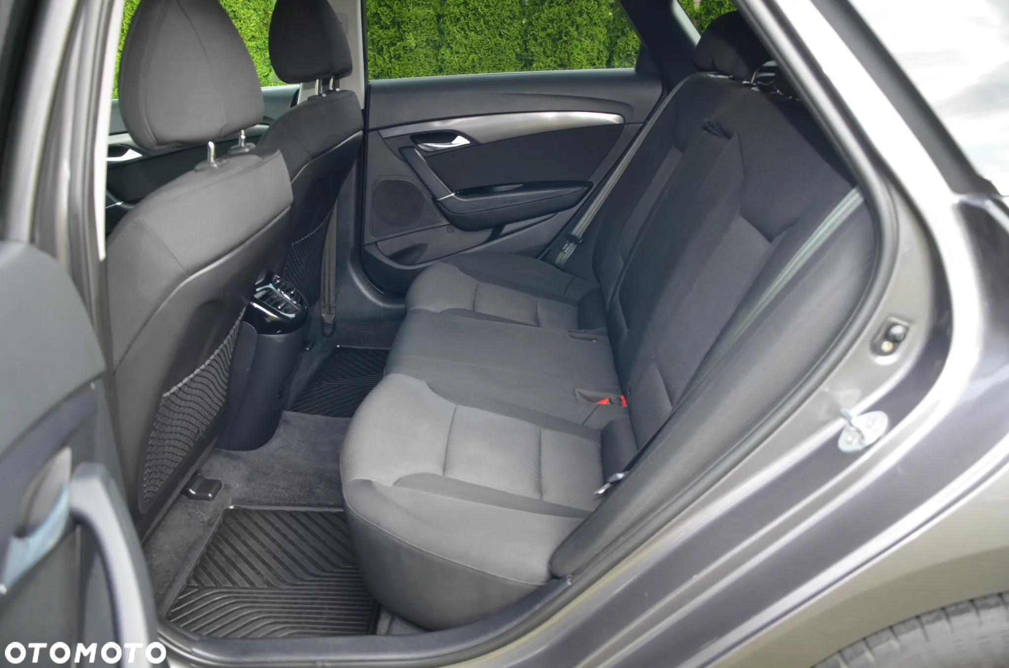 Hyundai i40 1.6 CRDi Premium DCT - 23