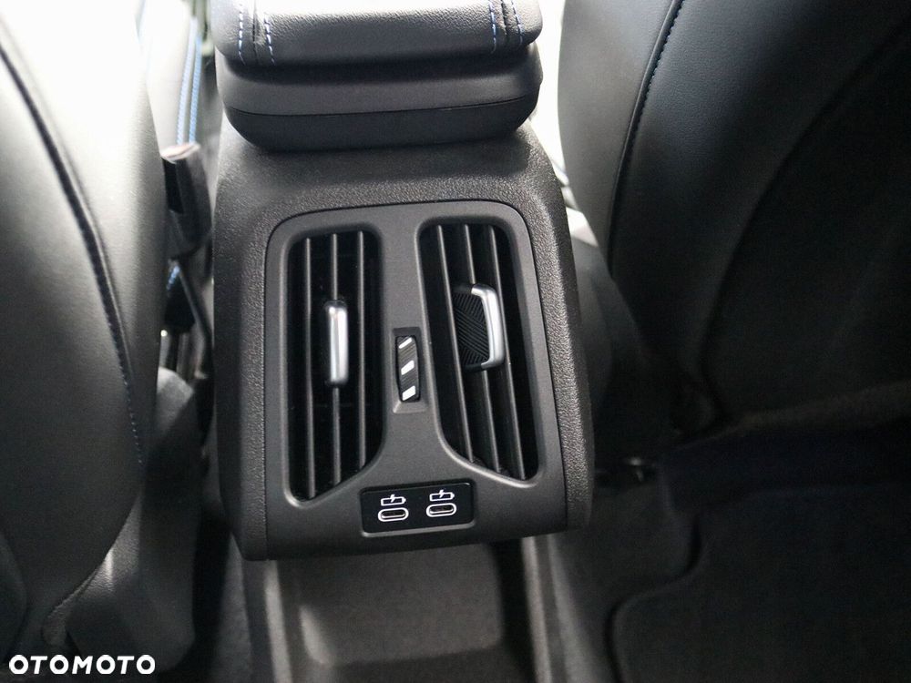 BMW X1 - 21