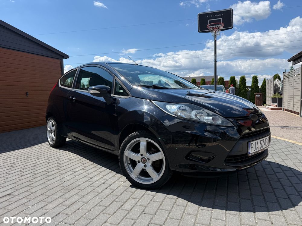 Ford Fiesta - 11