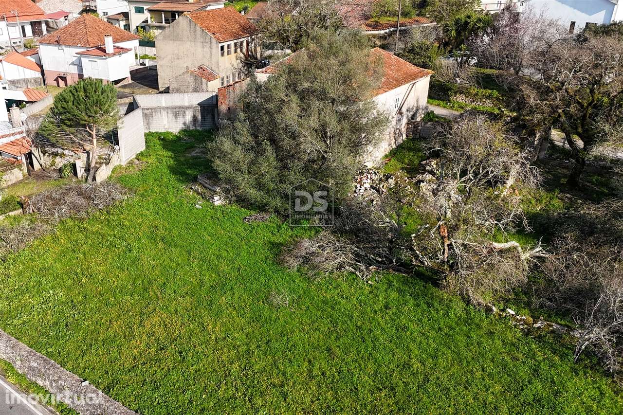 Moradia T3 com terreno de 2640 m² - Grande imagem: 3/11