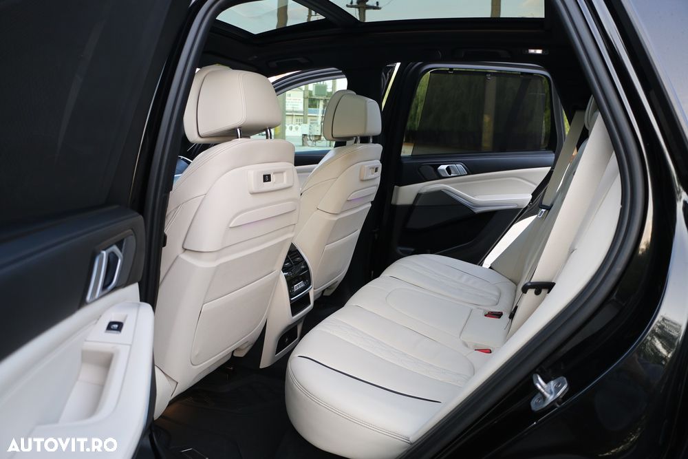 BMW X5 xDrive40i - 9