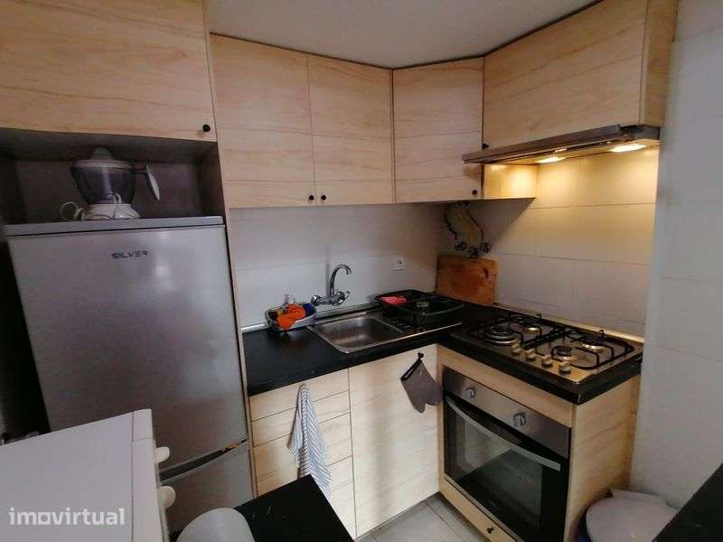 Apartamento T1+1 para alugar em Almada - Grande imagem: 3/12