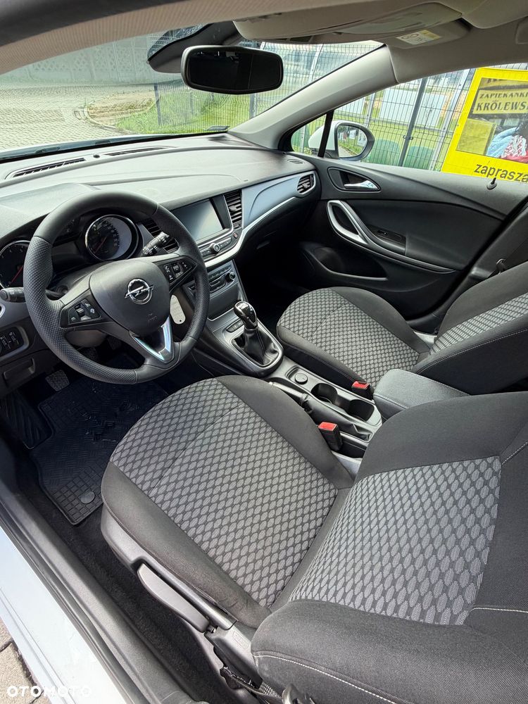 Opel Astra 1.4 T 120 Lat S&S - 10