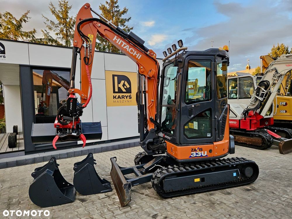 Hitachi DEMO , 229 godzin 2025 rok . ZX33U-6 ZX33 ZX33-6 ZX26 ZX 33 U - 6 | 2025 | DEMO Wersja | 229 mth | MINIKOPARKA - 7