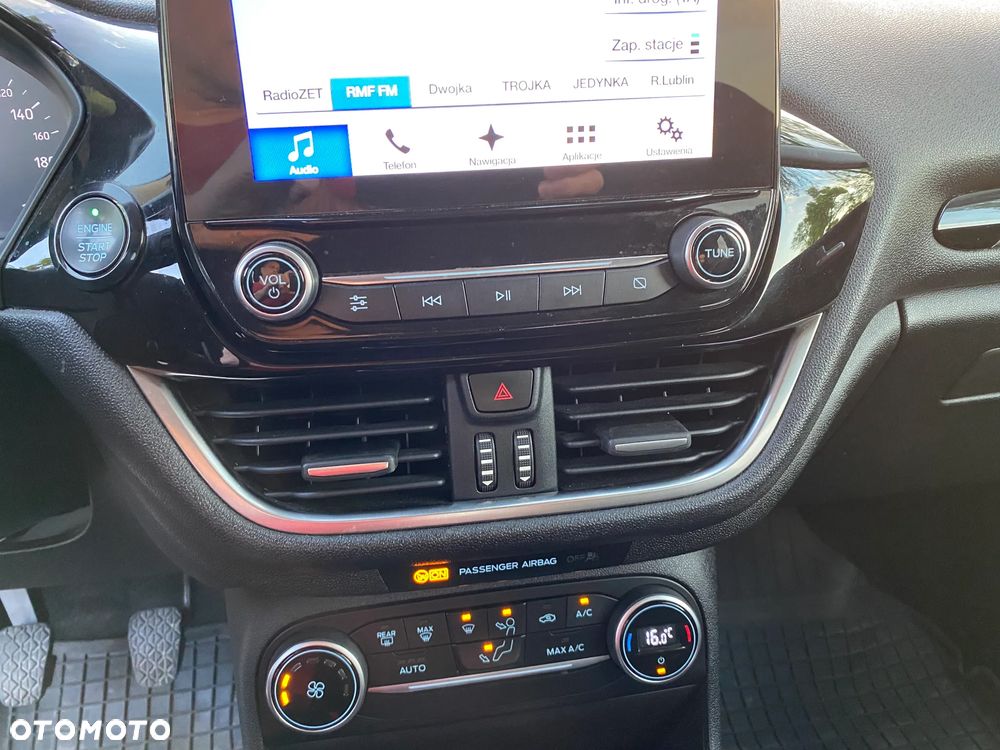 Ford Fiesta 1.0 EcoBoost Titanium X - 14