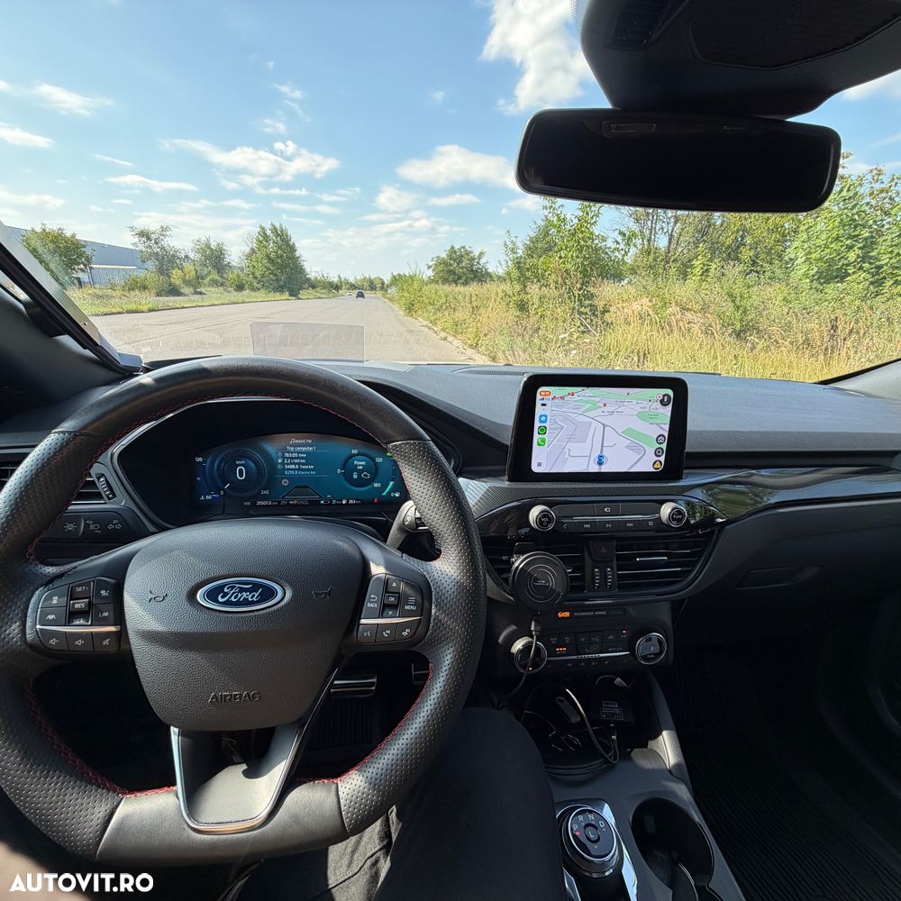 Ford Kuga - 13