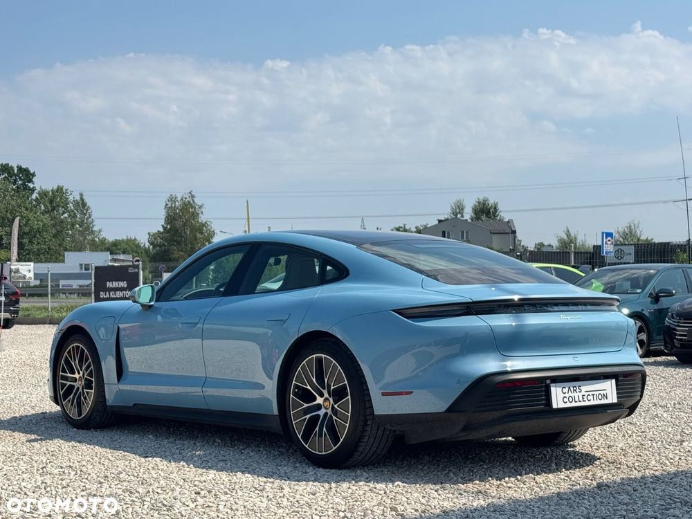 Porsche Taycan - 7