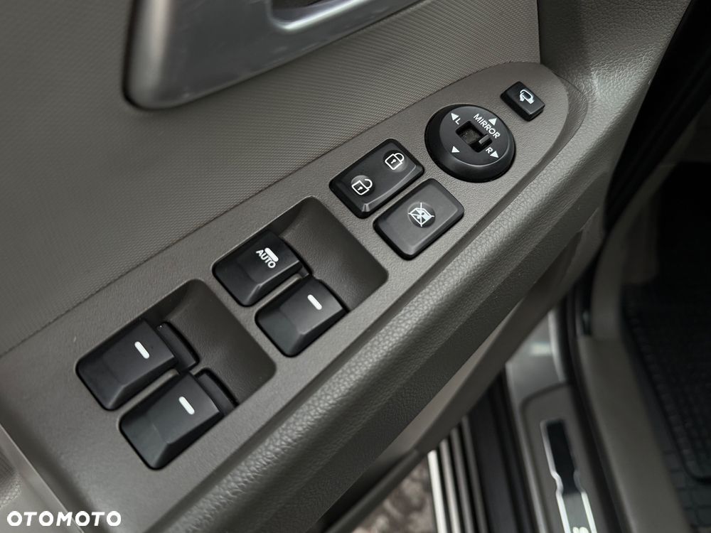 Kia Sportage 1.7 CRDI XL 2WD - 23