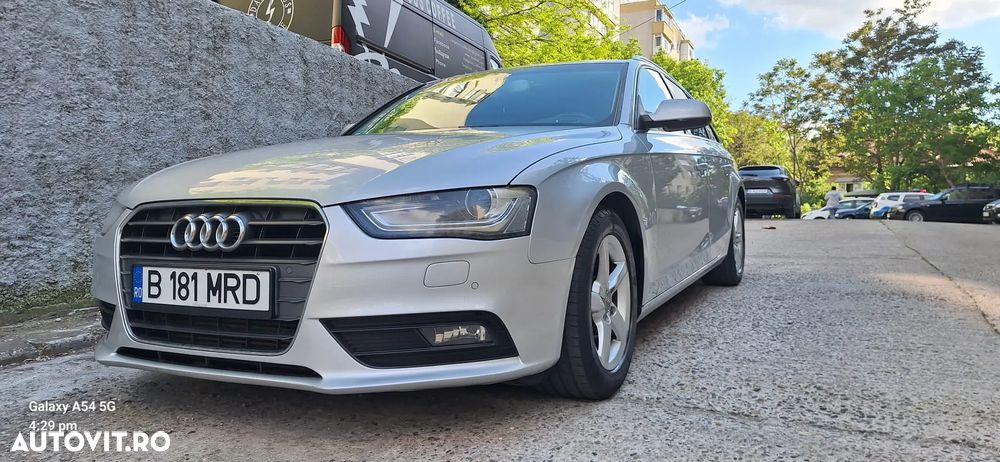Audi A4 2.0 TDI DPF multitronic S line Sportpaket - 3