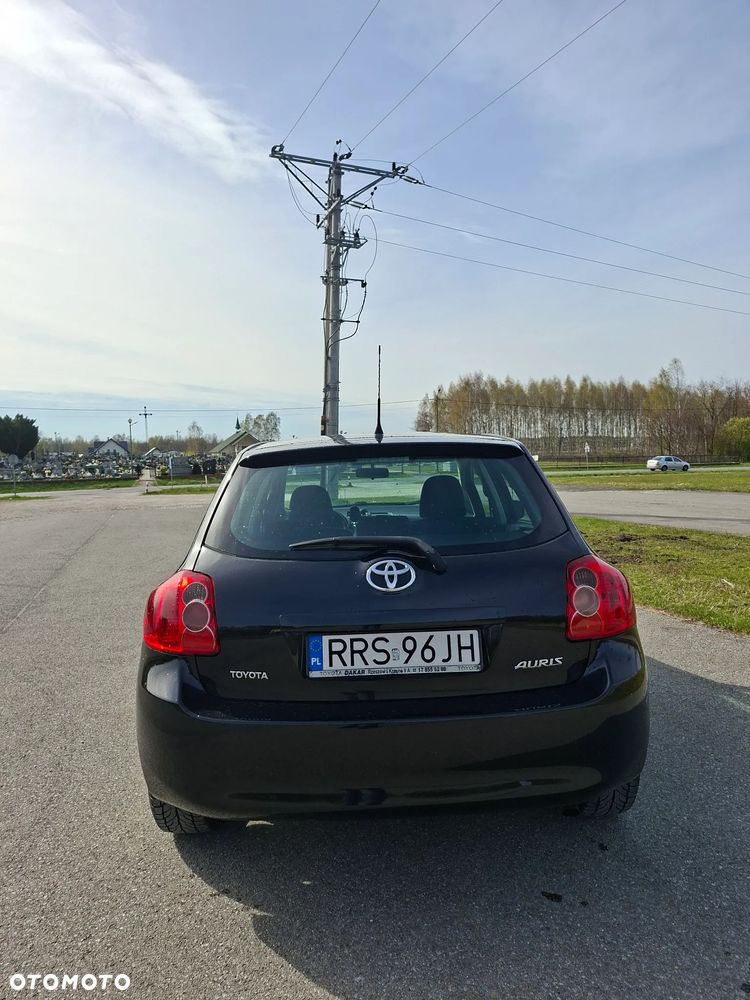 Toyota Auris 1.6 VVT-i Sol - 4