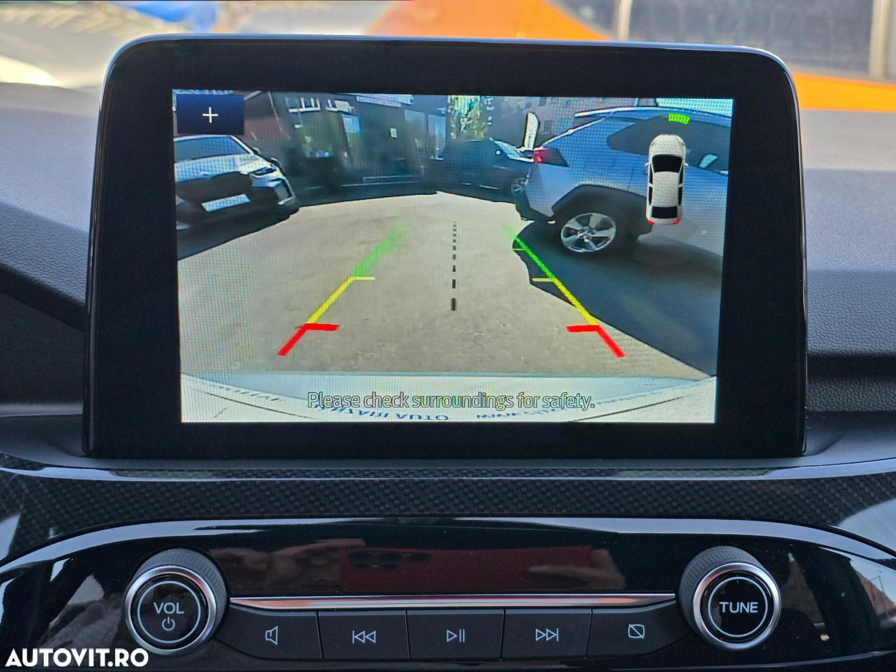 Ford Kuga 2.5 Duratec FHEV 4x4 ST-LINE - 26