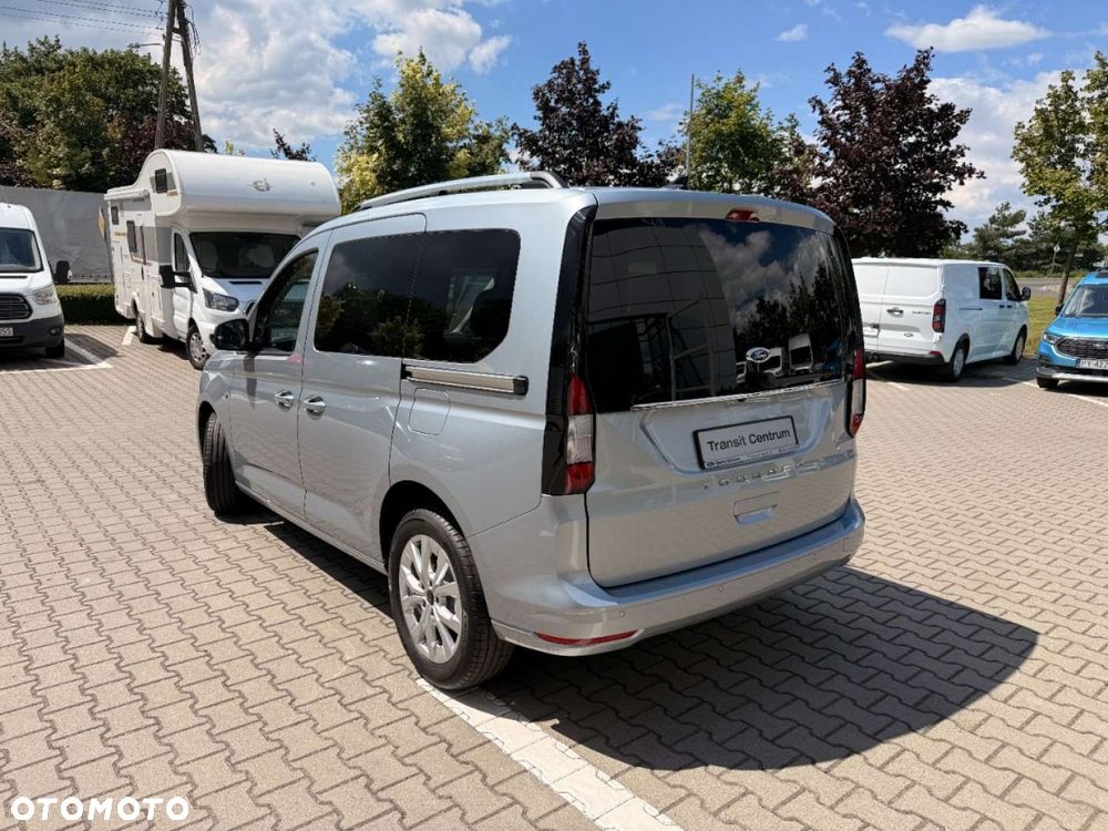 Ford Tourneo Connect - 11