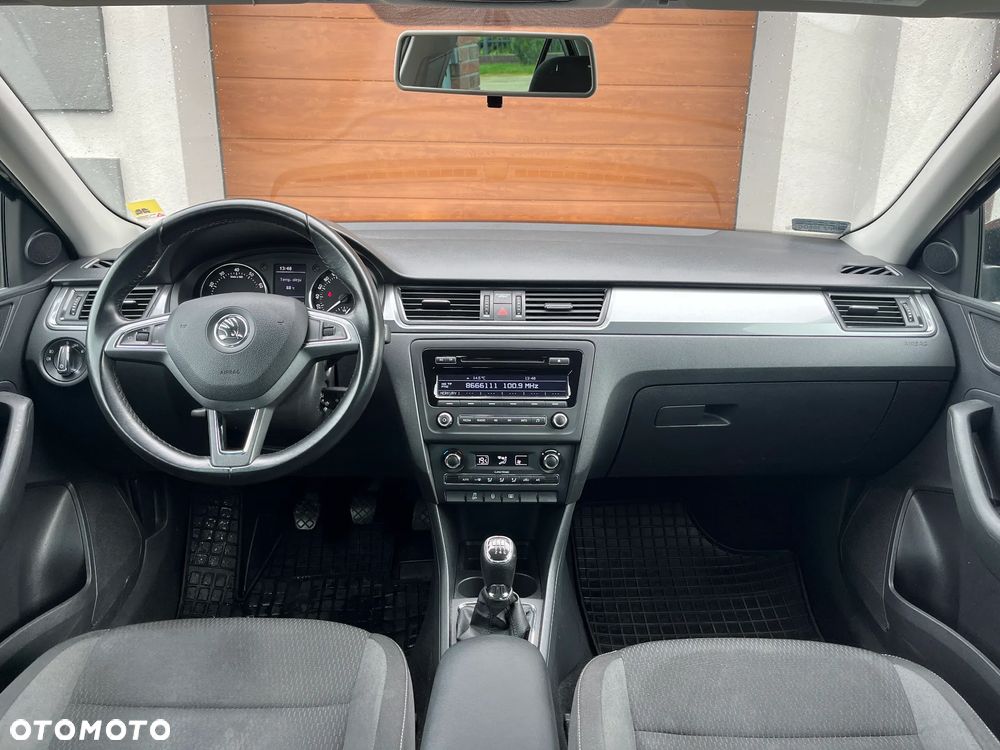 Skoda RAPID Spb 1.2 TSI Ambition - 18