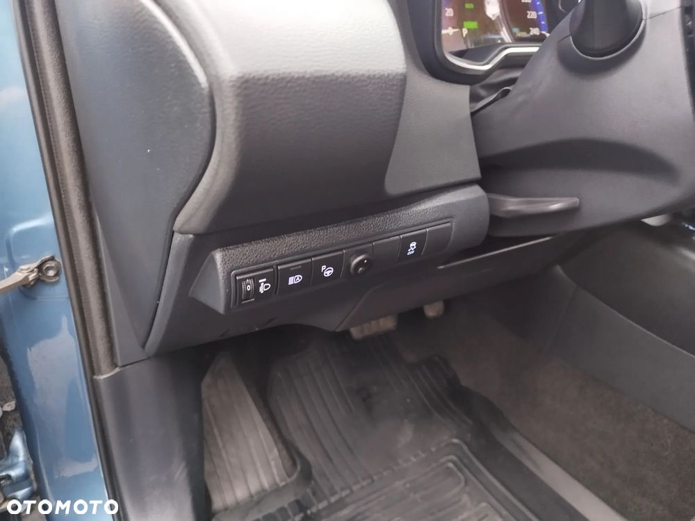 Toyota Corolla 1.8 Hybrid GPF Executive - 29