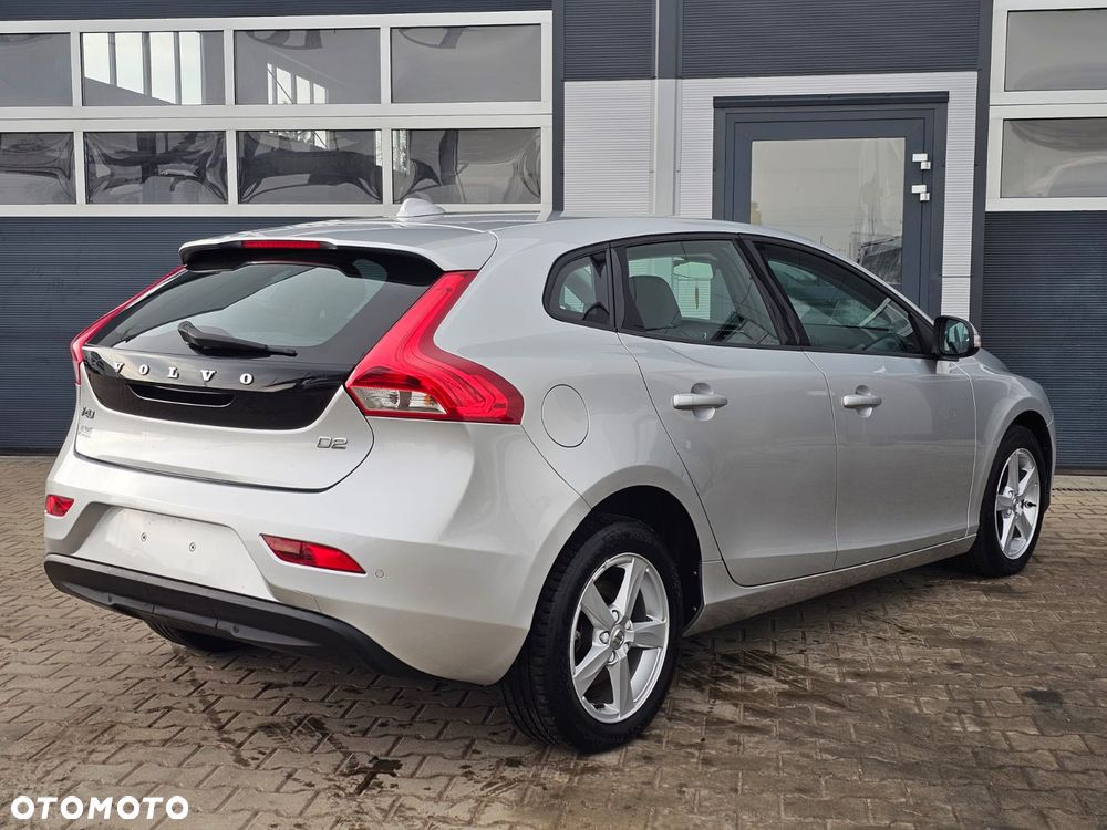 Volvo V40 D2 Momentum - 15