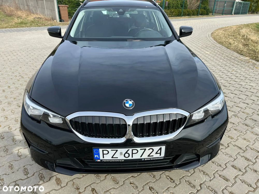 BMW Seria 3 320d Edition Luxury Line Purity - 3