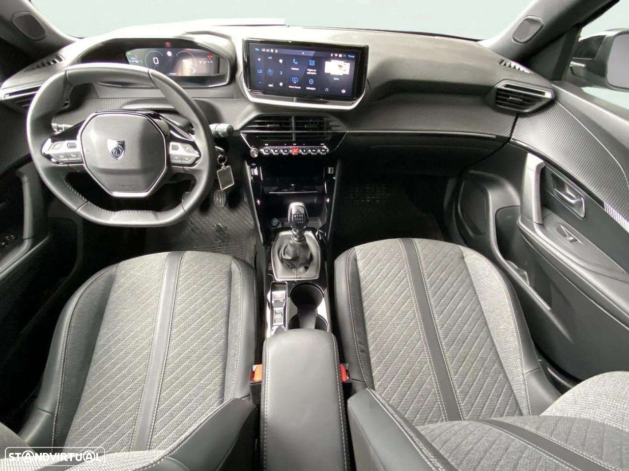 Peugeot 2008 1.2 PureTech Allure - 17