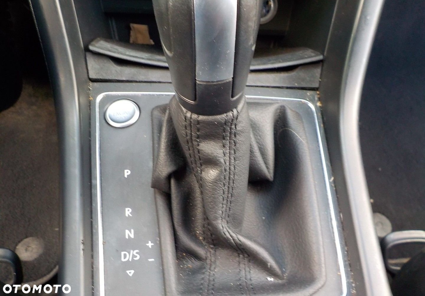 Volkswagen Touran - 29