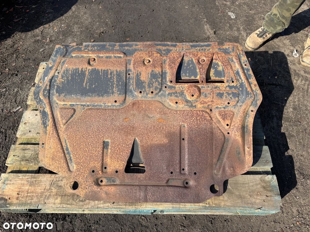 POKRYWA OSŁONA POD SILNIK METALOWA TOURAN GOLF OCTAVIA II 4X4 - 5