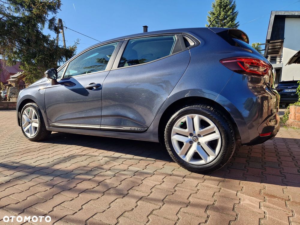 Renault Clio - 5