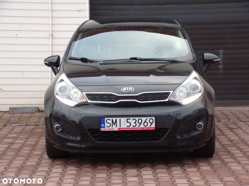 Kia Rio - 3