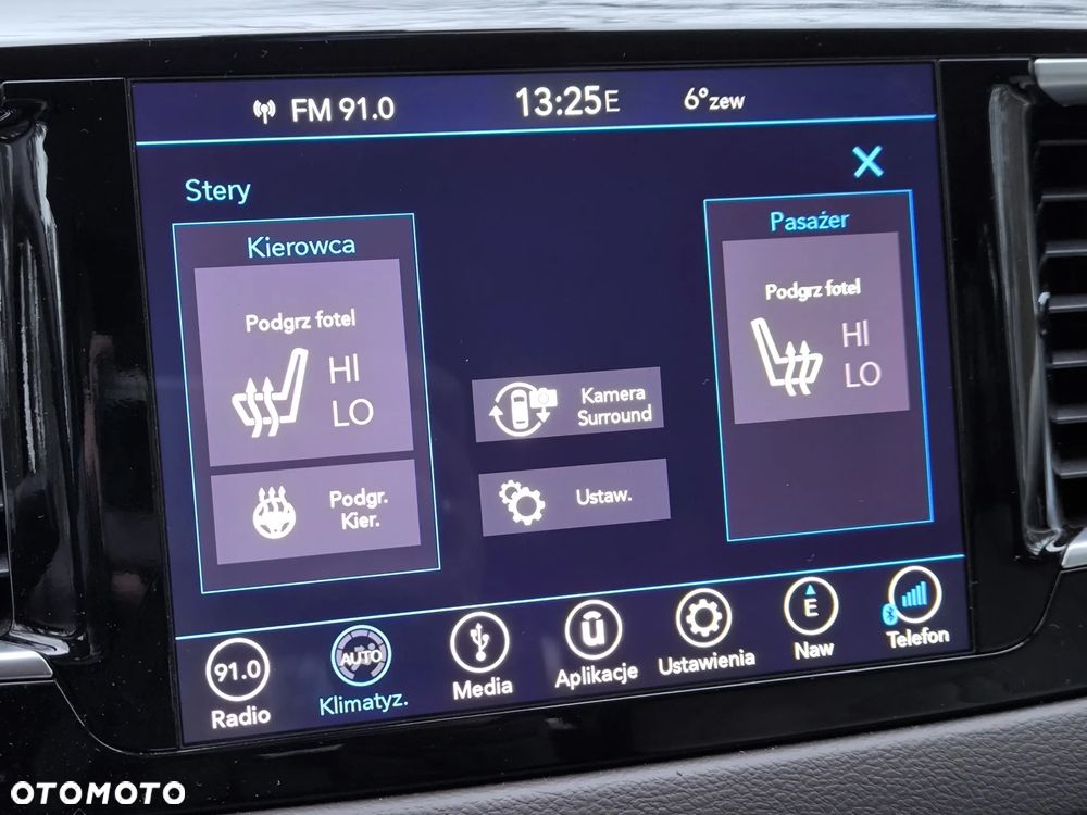 Chrysler Pacifica - 21