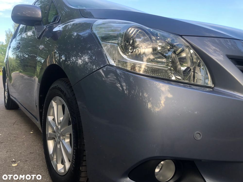 Toyota Verso 1.8 5-Sitzer Executive - 10