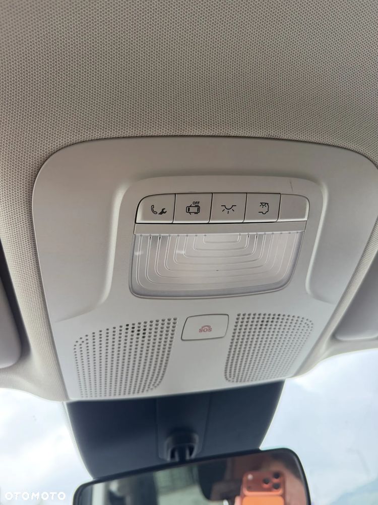 Mercedes-Benz Vito - 15