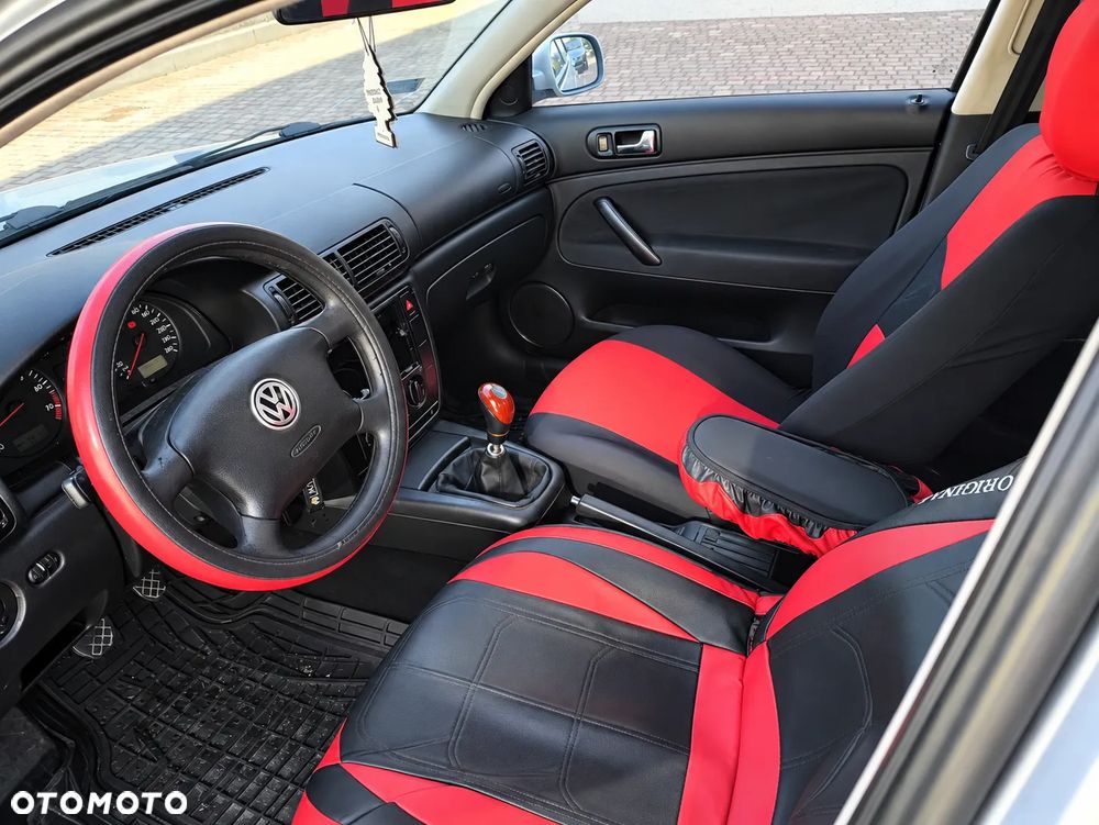 Volkswagen Passat 1.8 Comfortline - 5