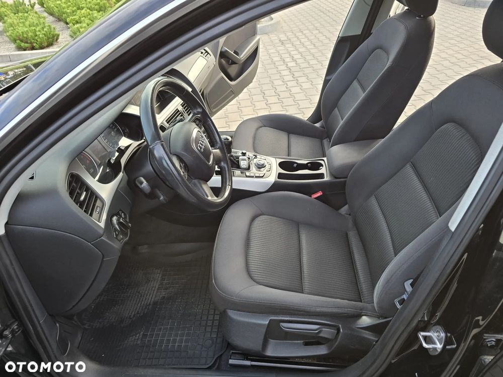 Audi A4 Avant 1.8 TFSI Ambiente - 9