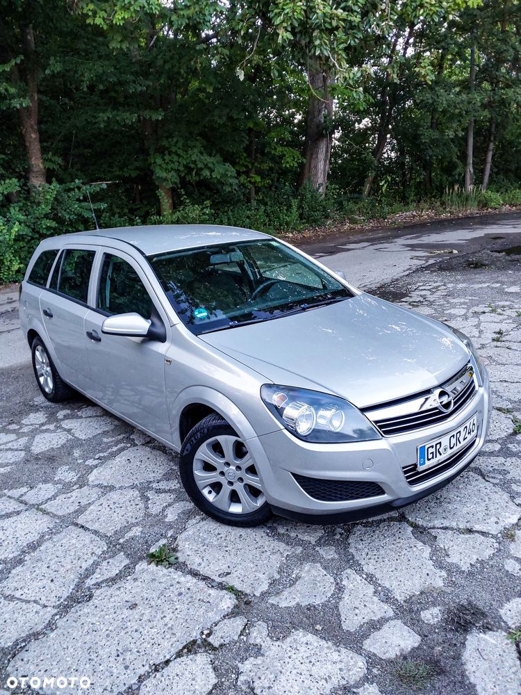 Opel Astra 1.6 Caravan Elegance - 2