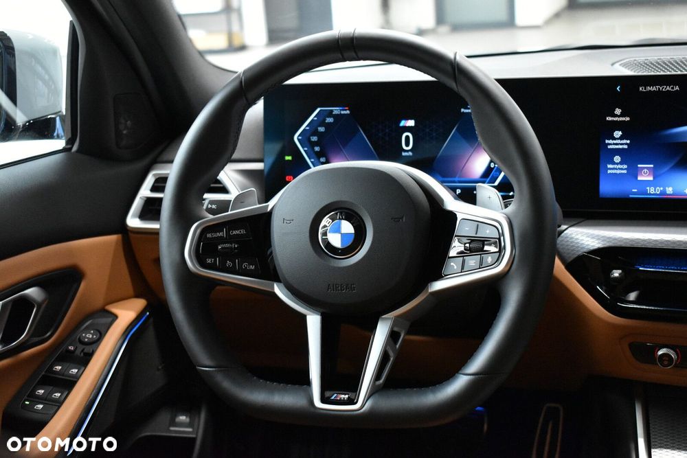 BMW Seria 3 318i M Sport - 13