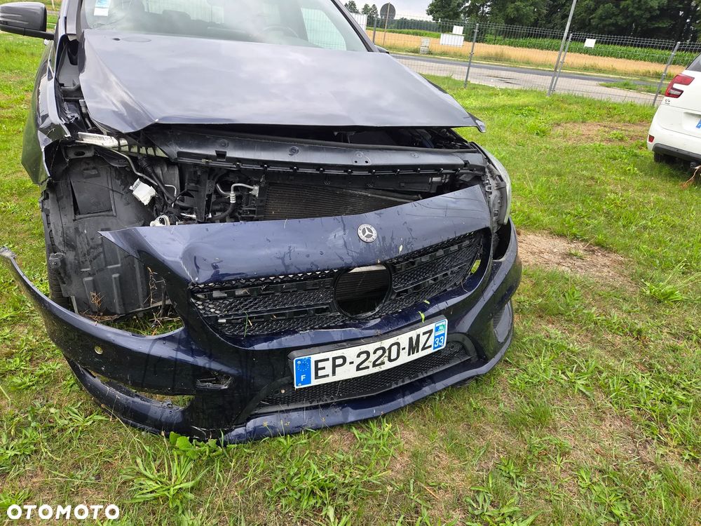 Mercedes-Benz Klasa B 180 d BlueEFFICIENCY Edition Style - 2