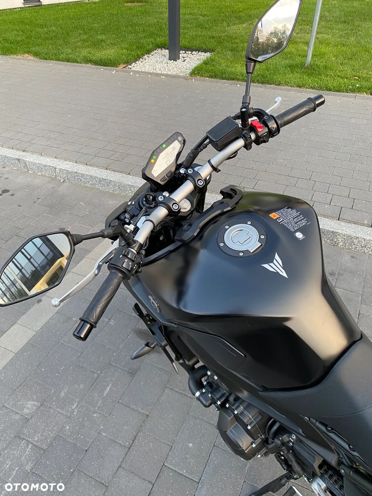 Yamaha MT - 18