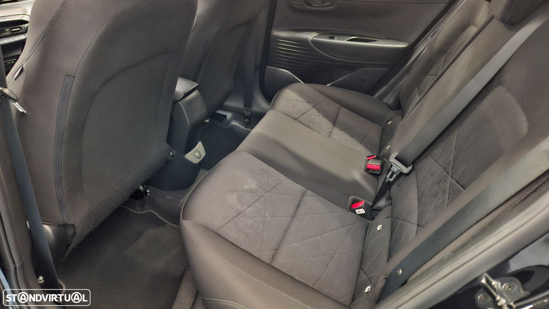 Hyundai Bayon 1.0 T-GDI Premium - 10