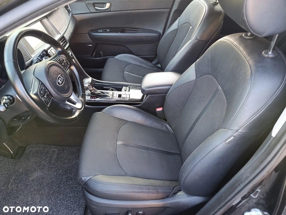 Kia Optima 1.7 CRDI XL DCT - 6