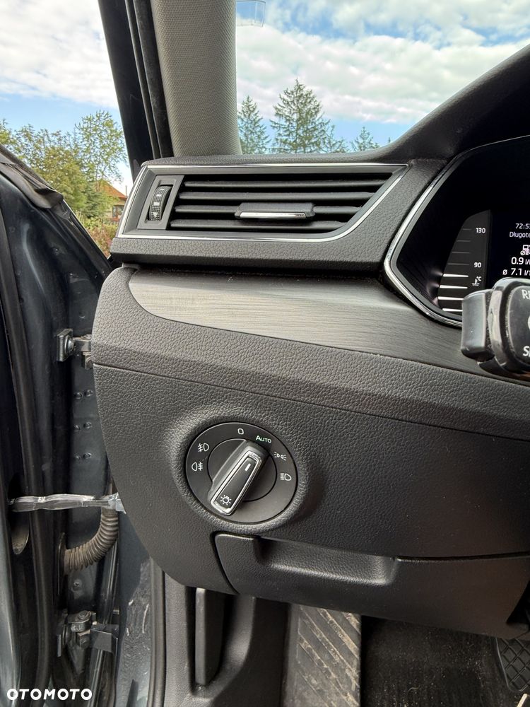 Skoda Superb 2.0 TDI SCR Style DSG - 21