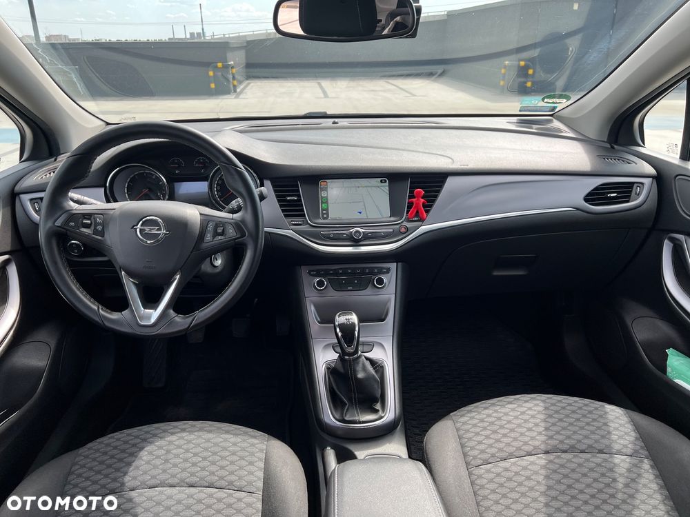 Opel Astra 1.4 T Enjoy - 10