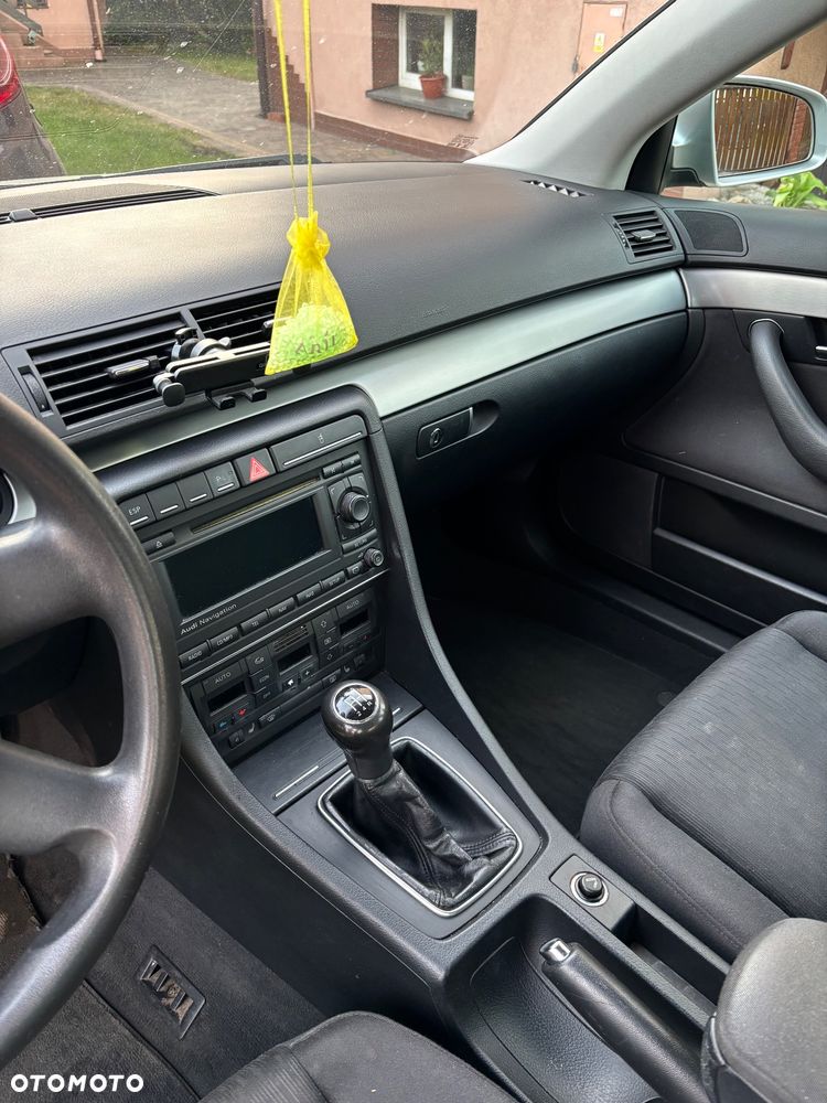 Audi A4 Avant 1.6 - 16