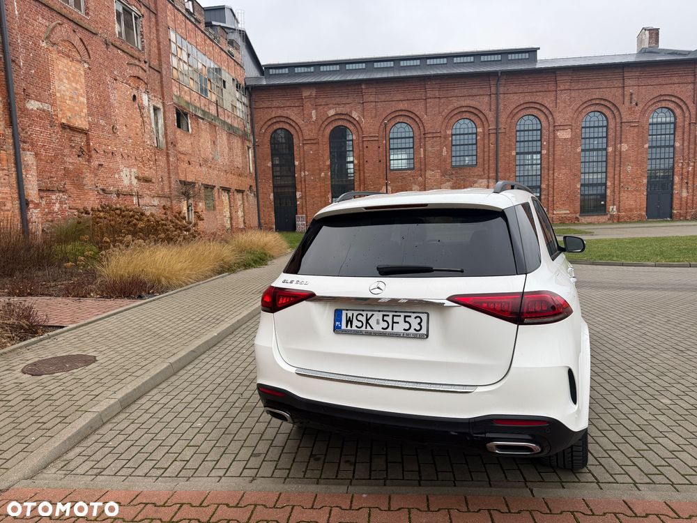 Mercedes-Benz GLE - 12