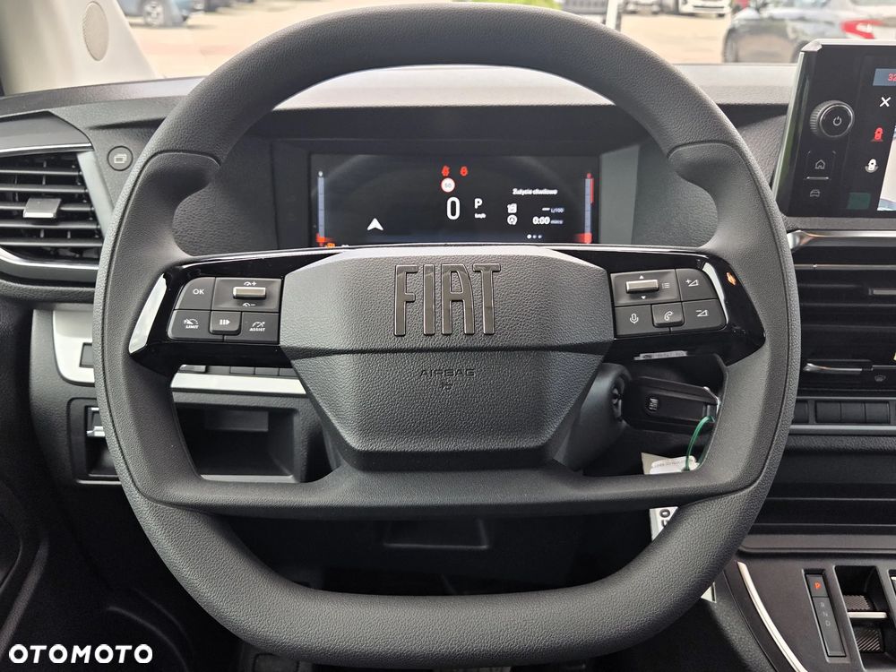 Fiat Ulysse 2.2 Business EAT8 - 16