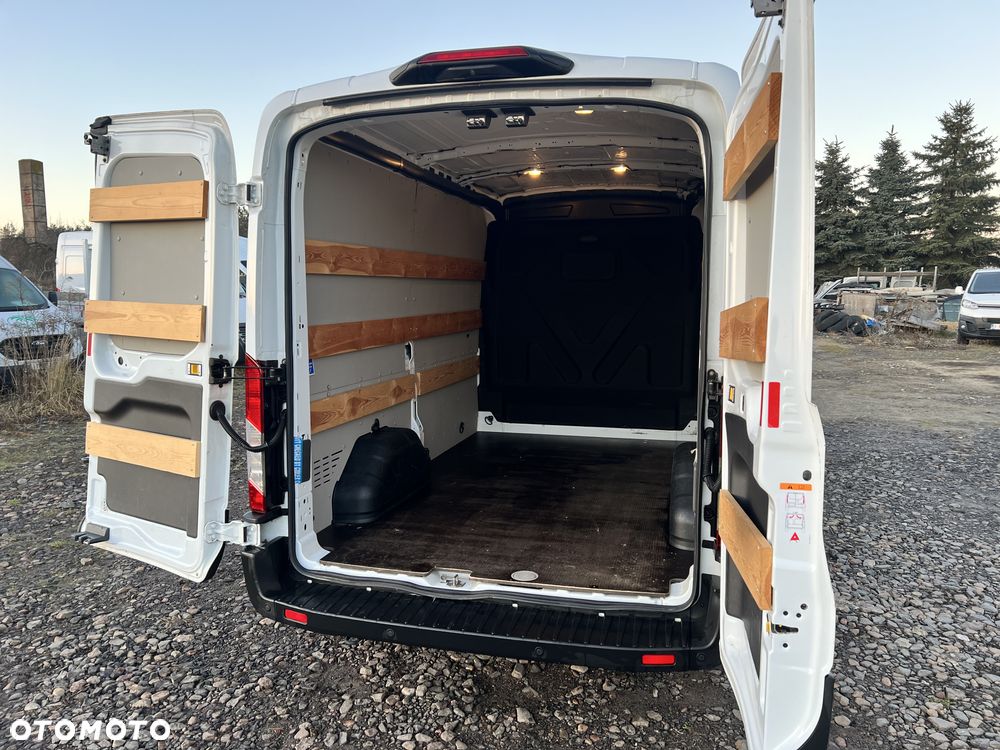 Ford Transit - 8