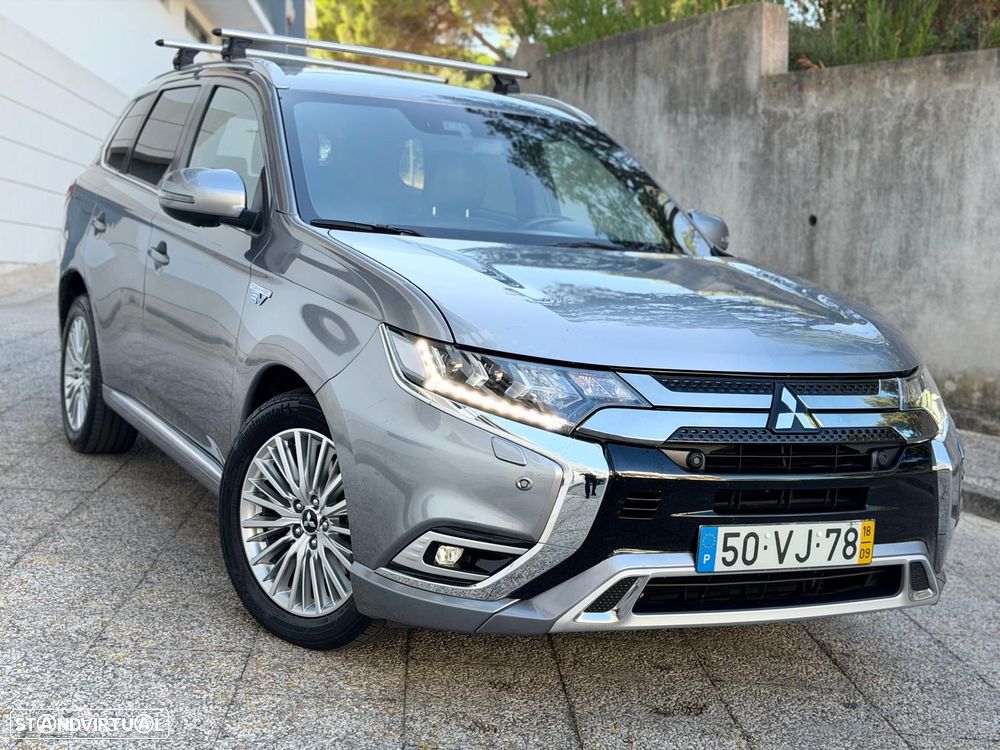 Mitsubishi Outlander - 16