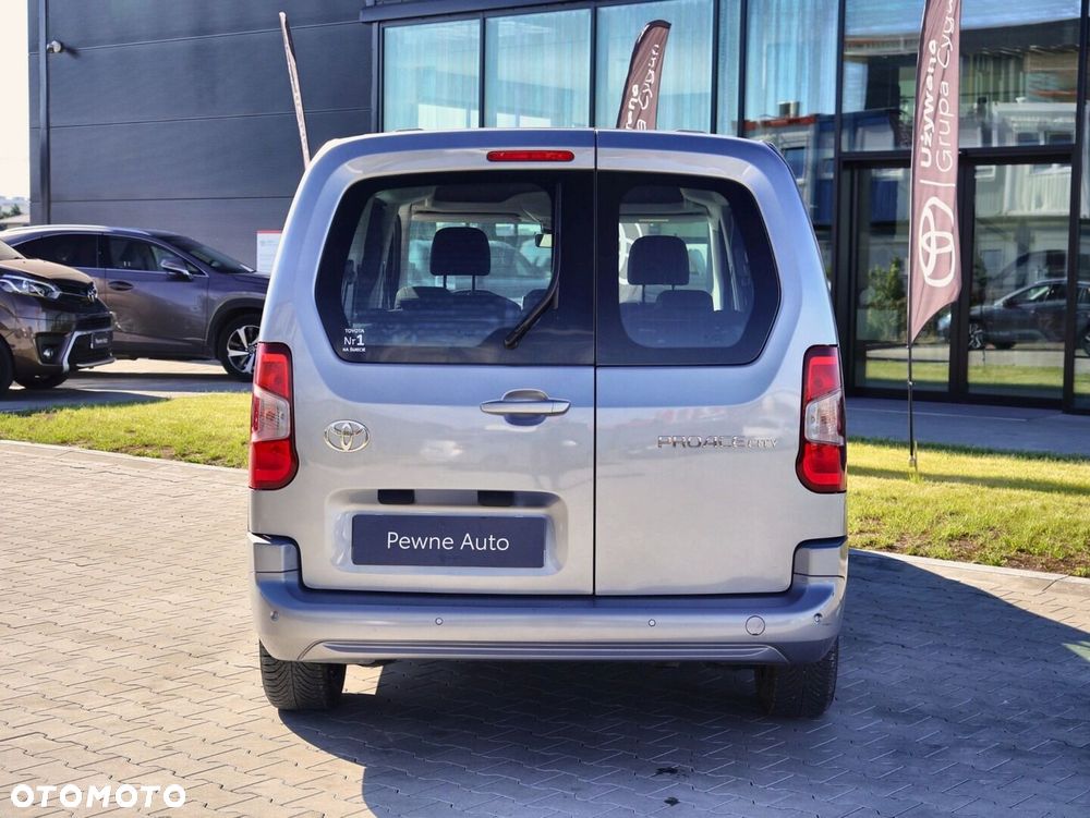 Toyota Proace City Verso Long 1.5 D-4D Business - 7