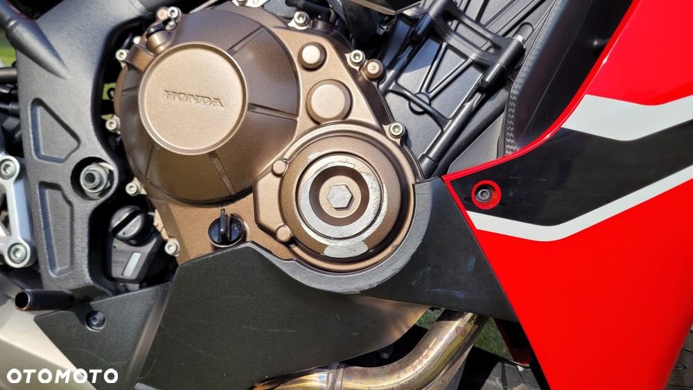 Honda CBR - 17