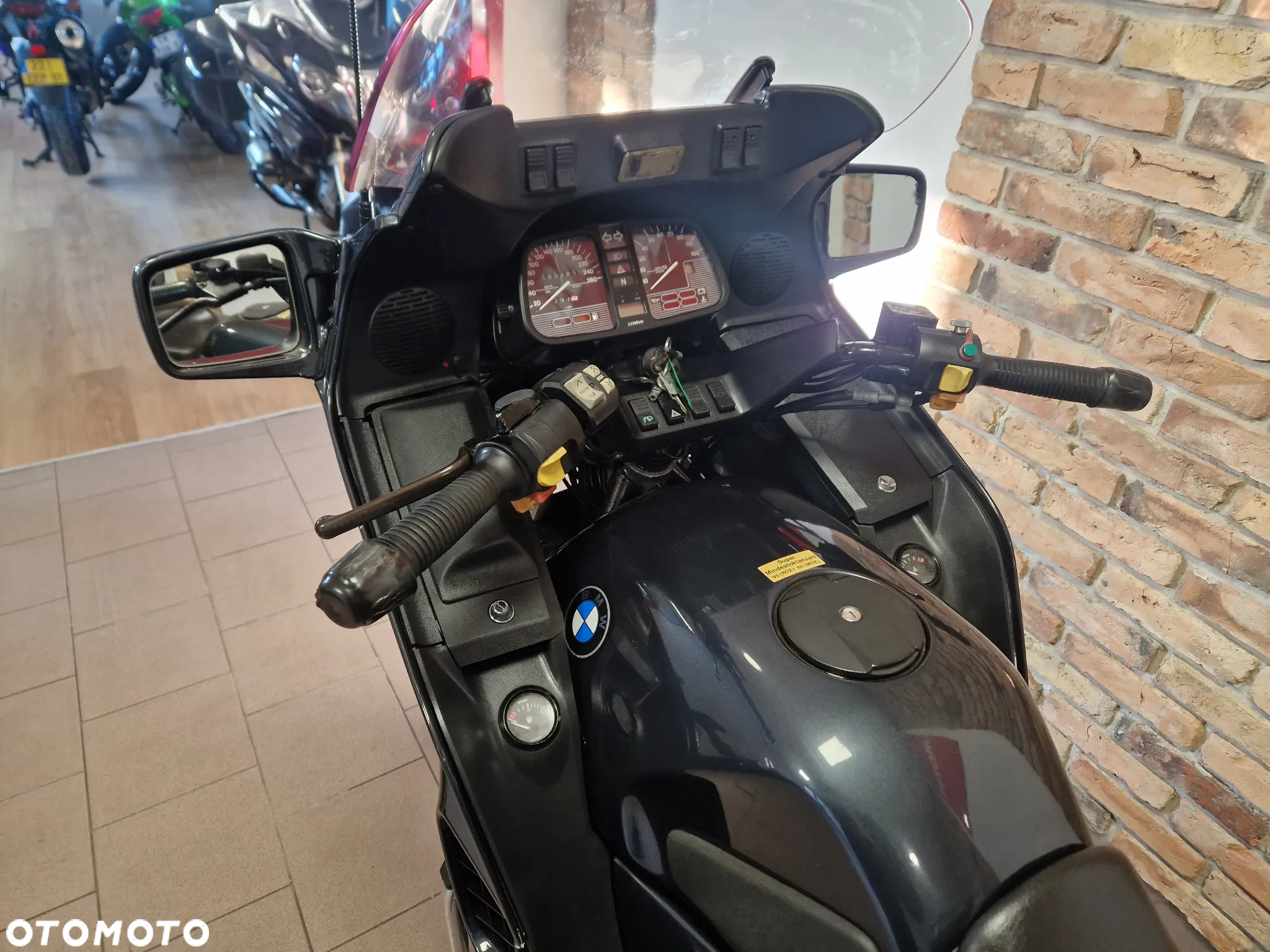 BMW LT - 5