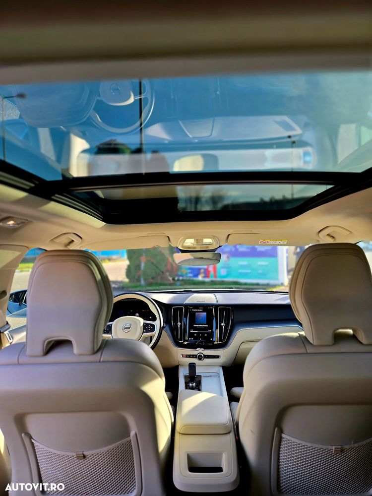 Volvo XC 60 T6 AWD Recharge Geartronic Inscription - 7